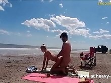 PUBLIC CUCKOLD - Wife gets facialed by strangers on the beach. (SUPER HOT)