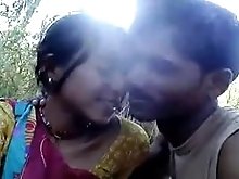 northindia girl show off outdoor and bust girl touch